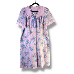 Trend Basics‎ Womens Sz Medium Floral Pearl Snap Front Lounger Robe Housecoat